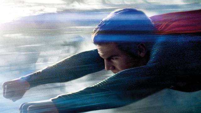 超人黑化的电影是什么，超人黑化的电影是什么类型（原作把小丑当猴耍的超人）