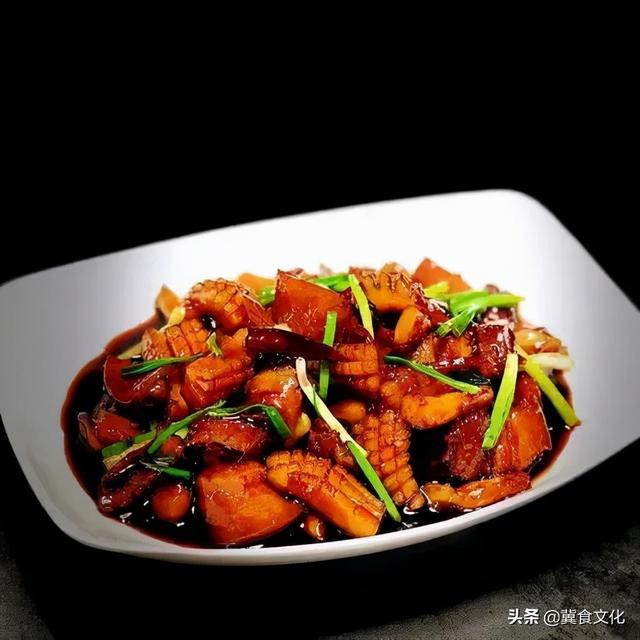 红烧鱿鱼卷做法，怎样烧鱿鱼卷（新手下厨必学的几道家常菜）