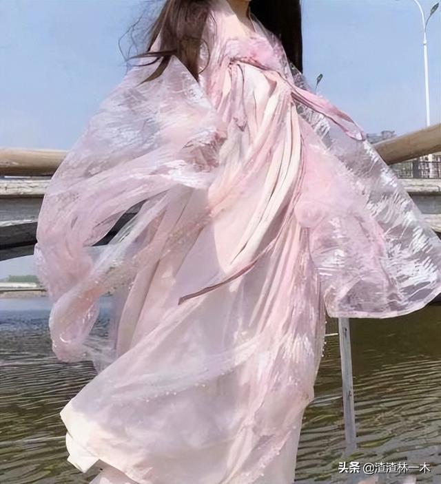 适合男生穿的女式内裤，适合男生穿的女式内裤图片（女生三角内裤）