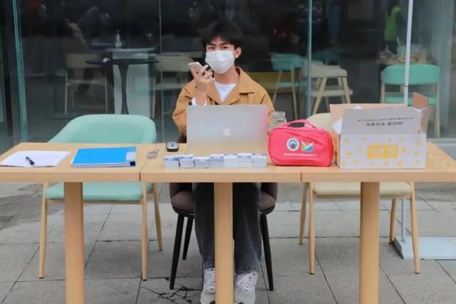 四川信息技术学院，2022年四川信息职业技术学院有哪些院系和专业（四川省高职院校入学当天美照曝光）