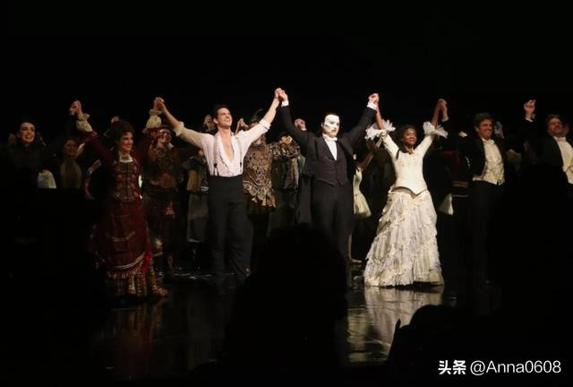 黛妃的全部小说小说免费阅读，黛妃的小说作品有哪些（别了，纽约再无《歌剧魅影》）