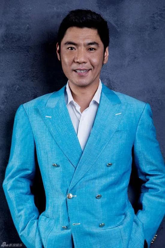 撒贝宁是什么民族，撒贝宁的准确身高是多少阿（回族明星更有魅力）