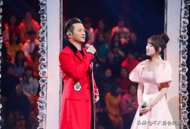 中国民谣歌手有谁，中国民谣歌手有哪些（这20位90年代内地男歌手）