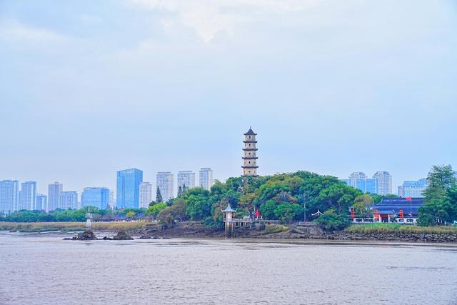 温州江心屿特色，浙江温州有个很出名的岛屿