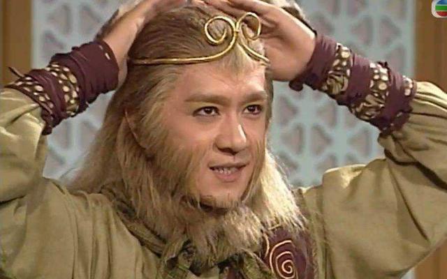 紧接着,陈浩民又主演了《人龙传说》和《封神榜》两部热剧.