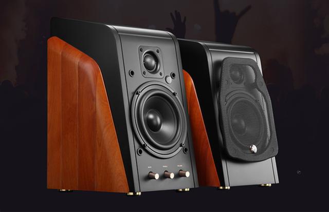 模拟事物声音的四字词语，模拟事物声音的词叫什么词（惠威音响邀你一起笑开颜）