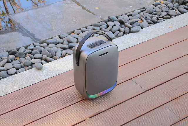 广场音箱，广场音箱制作（BINNIFA新品音响功能和效果居然这么震撼）