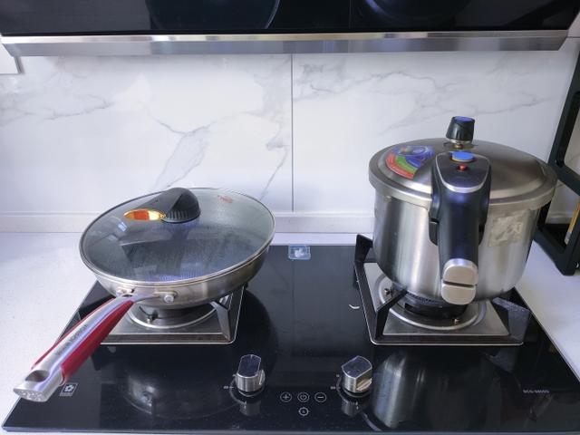 康巴赫炒锅怎么样，德国康巴赫炒锅怎么样（康巴赫第五代抗菌煎锅真的不粘锅）