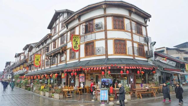 附近美食餐厅推荐表，顺德附近美食餐厅推荐（乐山超好吃的40家美食小站）