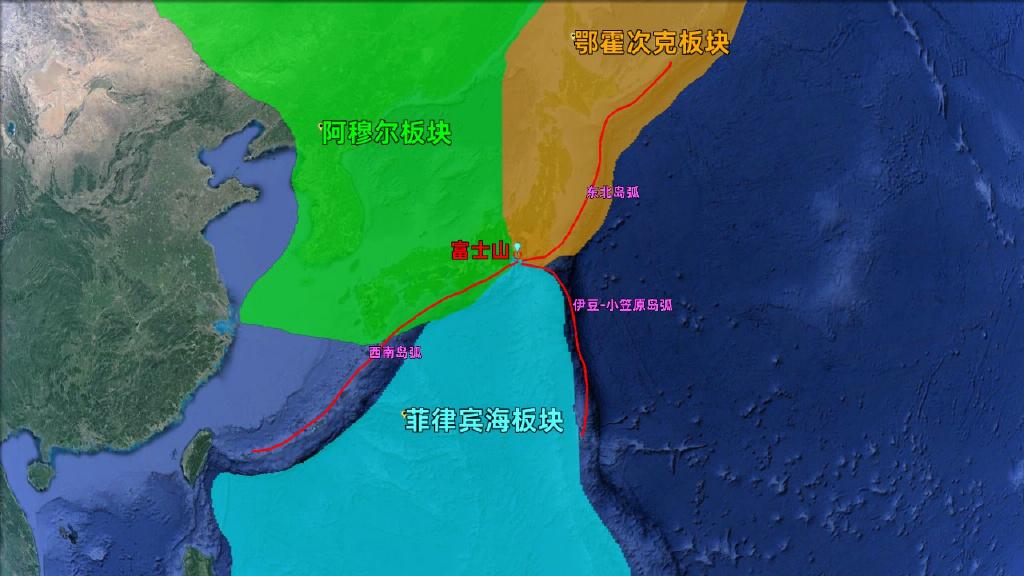 富士山在哪里？位于日本本州岛中南部