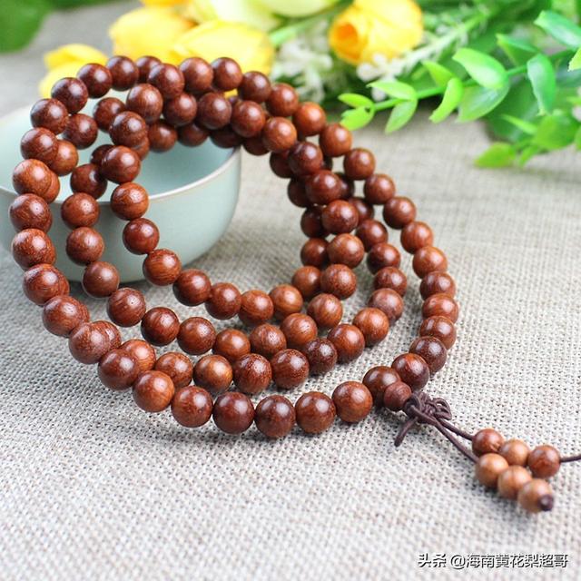 紫油梨和黄花梨的区别，紫油梨和黄花梨的区别图片（你知道缅甸黄花梨、老挝黄花梨、印度紫花梨吗）