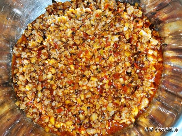 手擀面怎么做好吃，菠菜手擀面怎么做好吃（爽滑筋道营养高）