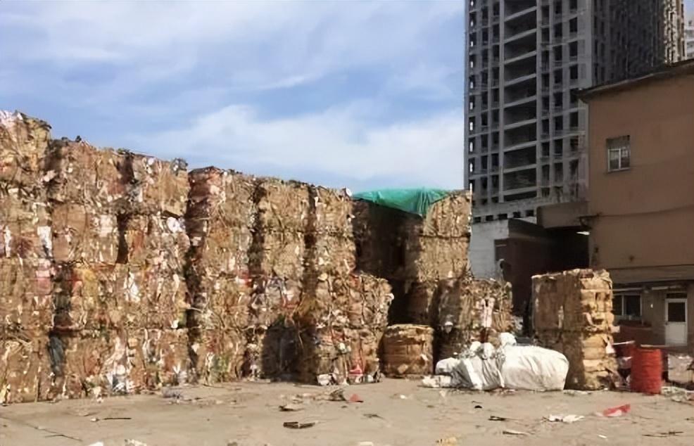 收破烂怎么赚钱(废品收购站的废品都往哪里销售)