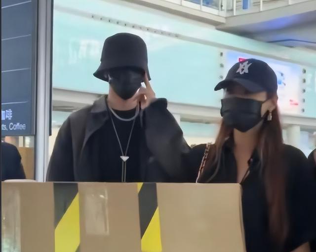 史上最尴尬的五位明星，这9位明星简直尴尬又可笑