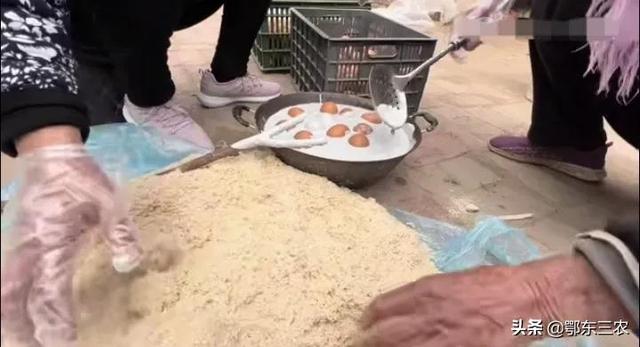 变蛋的制作方法和配方，变蛋的制作方法（农村家庭自己腌制皮蛋）