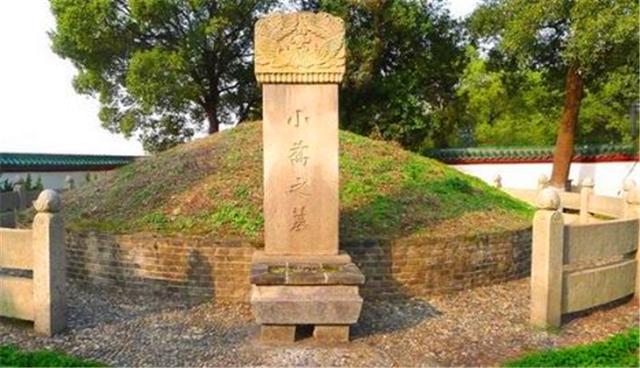 赤壁之战小乔去哪里了，赤壁之战后小乔去哪了（小乔的结局如何）