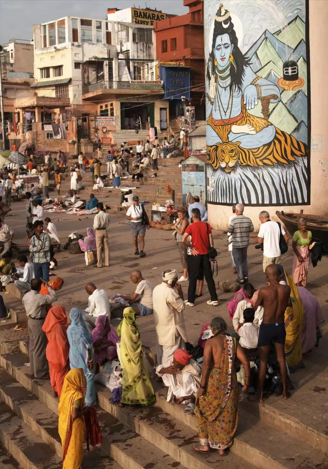 印度女性的社会问题，印度女性的社会问题纪录片（为何印度女性处境仍如此凄惨）