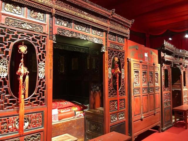 古人的婚礼在什么时间举行，古人的婚礼一般在什么时间举行（皇后当晚必须先吃“子孙饽饽”）