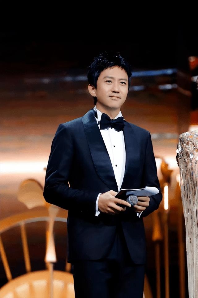 两个土念什么，两个土念什么上下结构（一个比一个离谱）