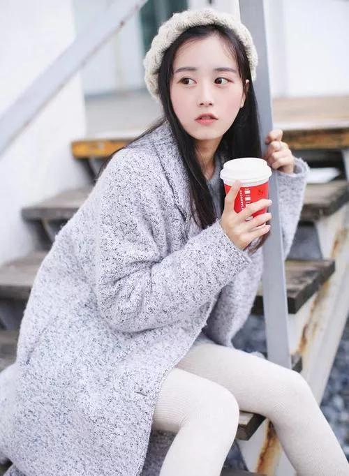 女孩子喜欢什么，女孩子最喜欢的几样东西（女生喜欢的，男生，有那几种）