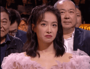 宋茜到底有没有对赵丽颖撇嘴，杨紫含泪、宋茜撇嘴、王一博领奖“六缺五”