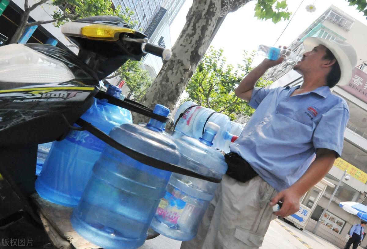 青岛工资水平(青岛月收入2万的人多吗)