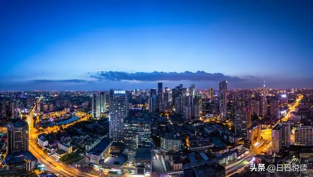 为什么有人说成都是一座来了就不想走的城市，到底好在哪里？