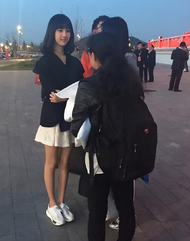 星星眼是什么意思，星星眼是什么（自带“初恋脸”女星）