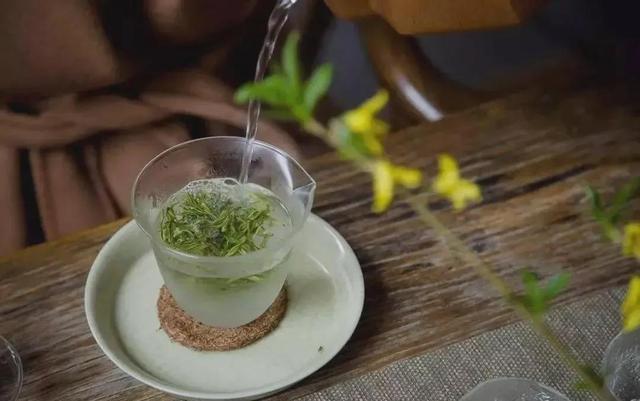 什么是冲龙沟，冲龙沟百度百科（为什么那么多奴才抢着做“冲龙沟”的差事）