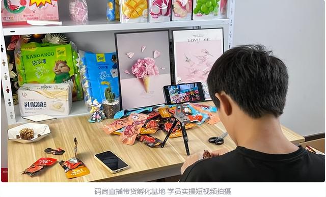 怎么自己做视频，怎么自己剪辑视频（如何制作高质量的短视频）