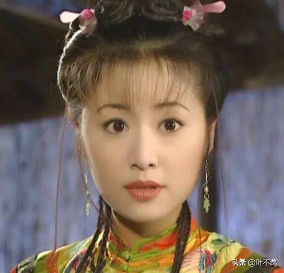 老还珠格格24年后演员今昔对比，24年后周杰被逼成了农民