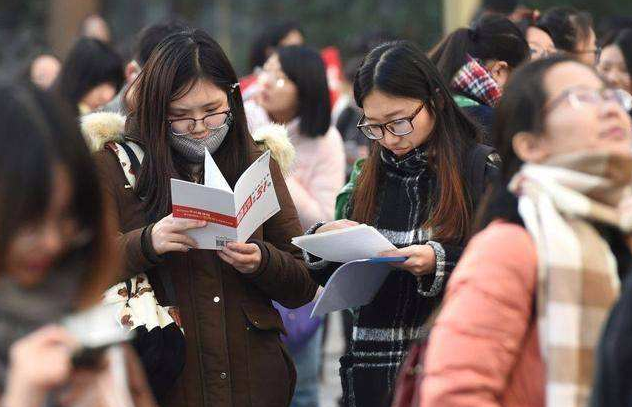 往届生是什么意思，往届生变应届生什么意思（“应届生”定义比你想得宽泛）