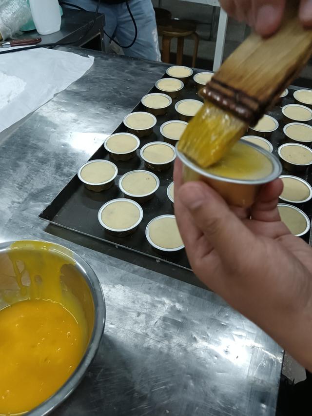酥皮月饼的做法，酥皮月饼的做法及配方 教你怎么做月饼（法式月饼配方）