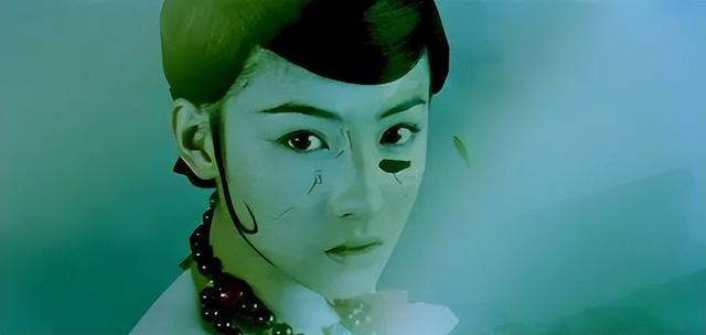 郑佩佩 张柏芝，郑佩佩拍过哪些电影（“不爱惜羽毛”终于付出代价）