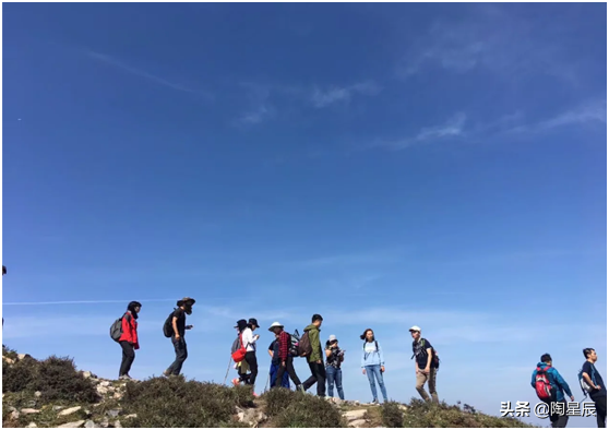 东灵山在哪里，谁见过北京的最高峰东灵山顶