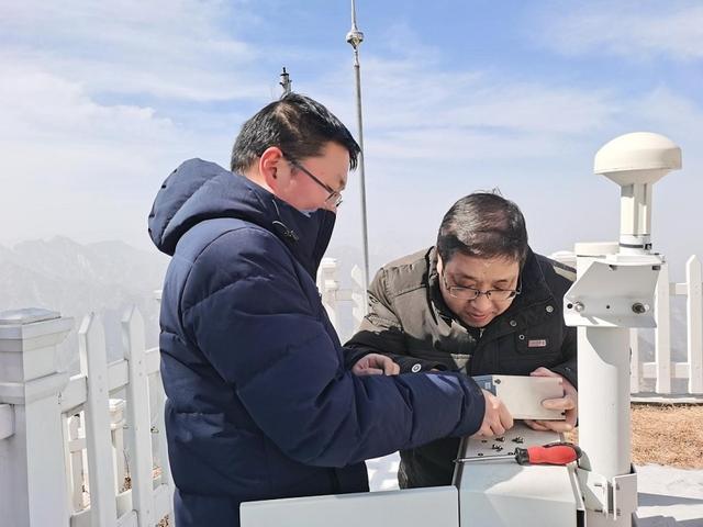 华山是哪个省，华山是哪个省市的旅游景点（坚守只为这份责任与担当）
