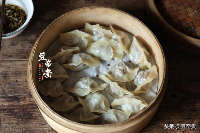 饺子要蒸多久才熟，饺子要煮多久才熟透（最喜欢猪肉小葱馅的饺子）