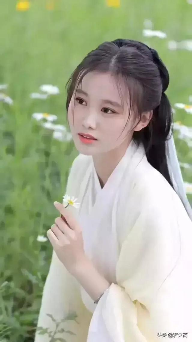 千秋无绝色悦目是佳人，千秋无绝色悦目是佳人什么意思（千秋无绝色，悦目是佳人）