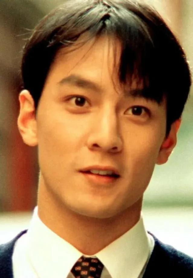 徐濠萦的店，徐濠萦的店全部倒闭还欠钱（她为什么嫁给了丁子高）