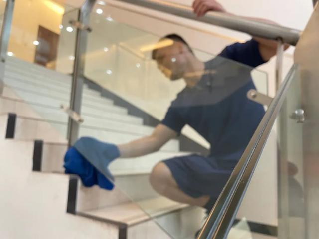 青春奋斗物语，青春奋斗物语演员表（奋斗的青春，在路上）