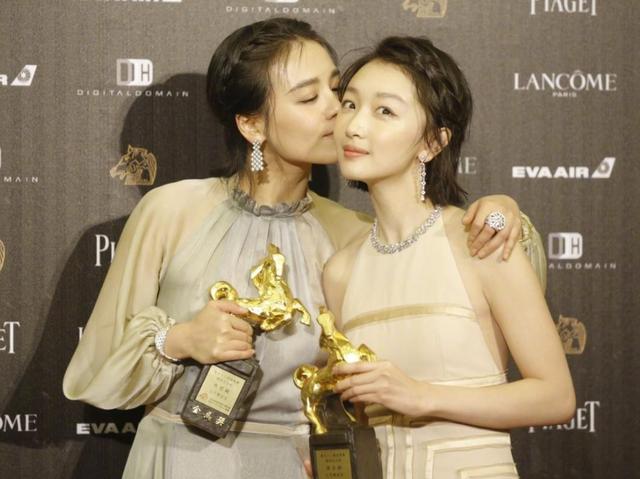“取向成谜”周冬雨：曾当众内涵马思纯，后与王菲女儿关系引非议