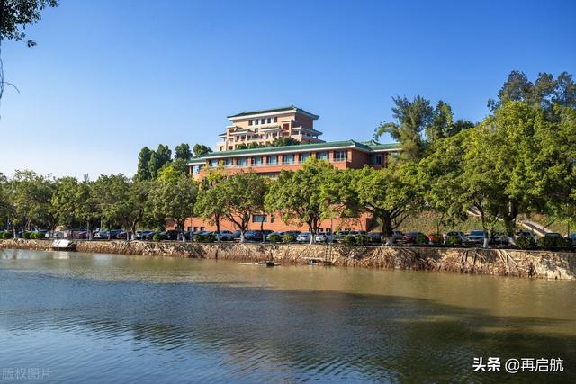 武汉高校排名一览表，湖北高校排名一览表（国防科大仅43）