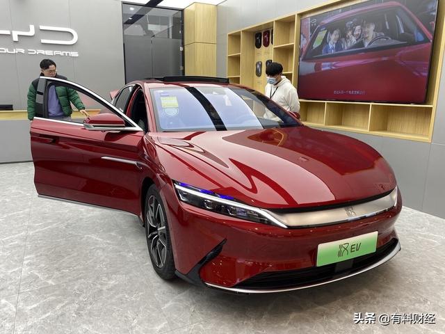 一吨汽油进价多少钱，汽油价格多少钱一升