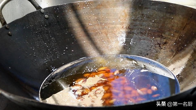 秋季吃什么菜好，秋季吃什么菜好呀（建议少吃猪肉和鱼肉）