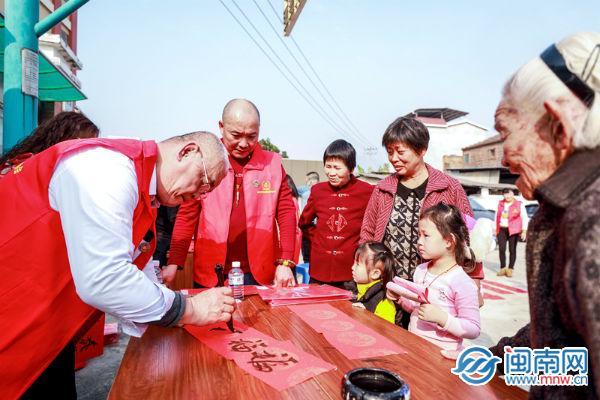 2022年对联及春联大全七言 寓意家庭鹭港生活兴旺，2022年对联及春联大全七言（2022春节带虎字春联推荐）