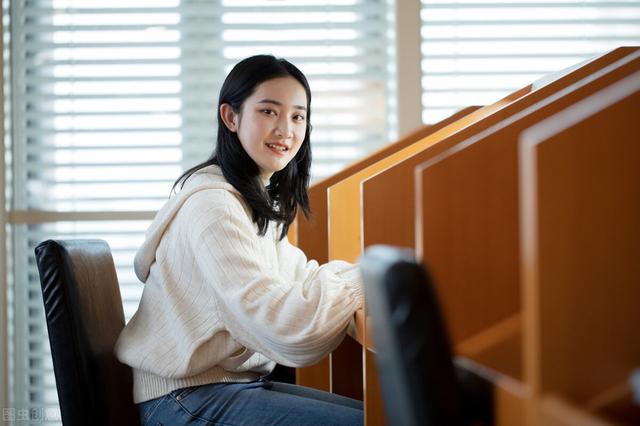 长微博转换成文字，长微博图片转文字（启用手机录音转换文字功能）