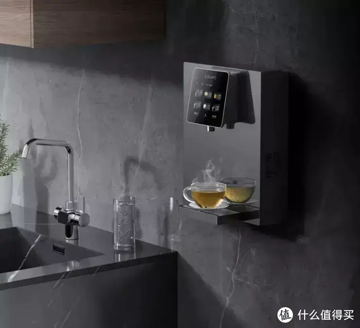 直饮水机多少钱，直饮水机多少钱一台（一文搞定四类净饮机优缺点及选购要点）