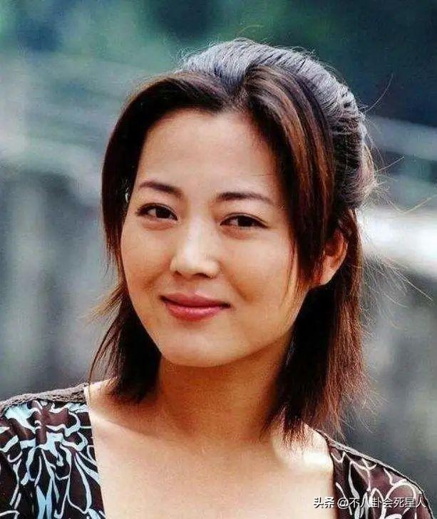 胡杨女人主题曲，胡杨女人主题曲是什么（演农村妇女出神入化的演员）