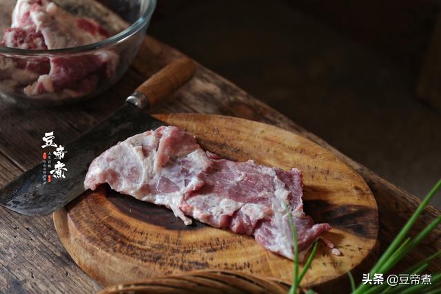 饺子要蒸多久才熟，饺子要煮多久才熟透（最喜欢猪肉小葱馅的饺子）