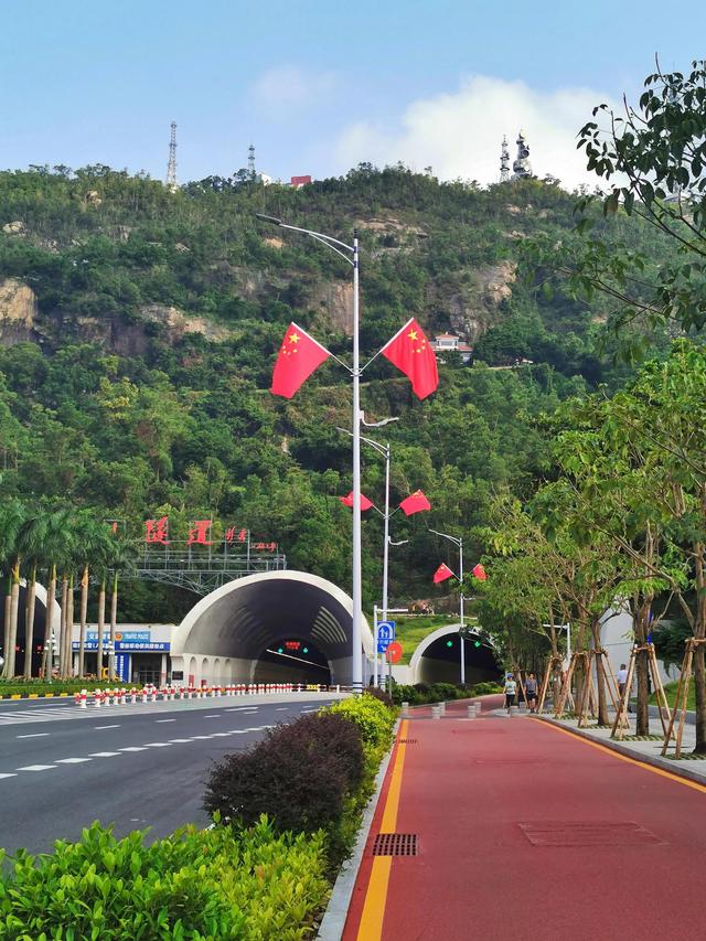 珠海属于哪个市，珠海属于哪个市哪个城市（干净又浪漫的年轻城市——珠海）